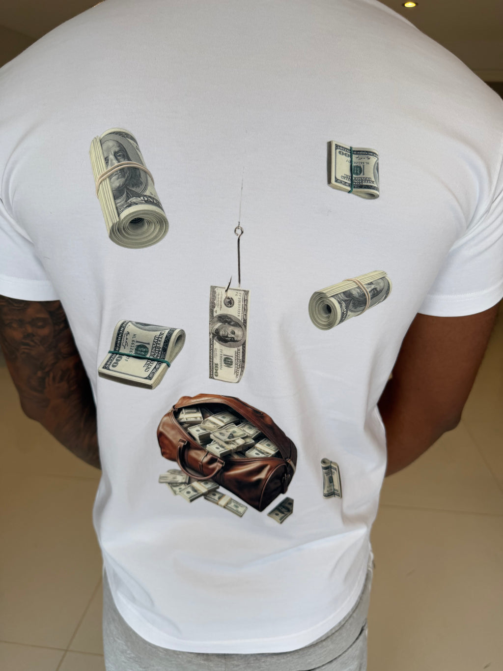 (PRE ORDER) FISHING FOR FUNDS