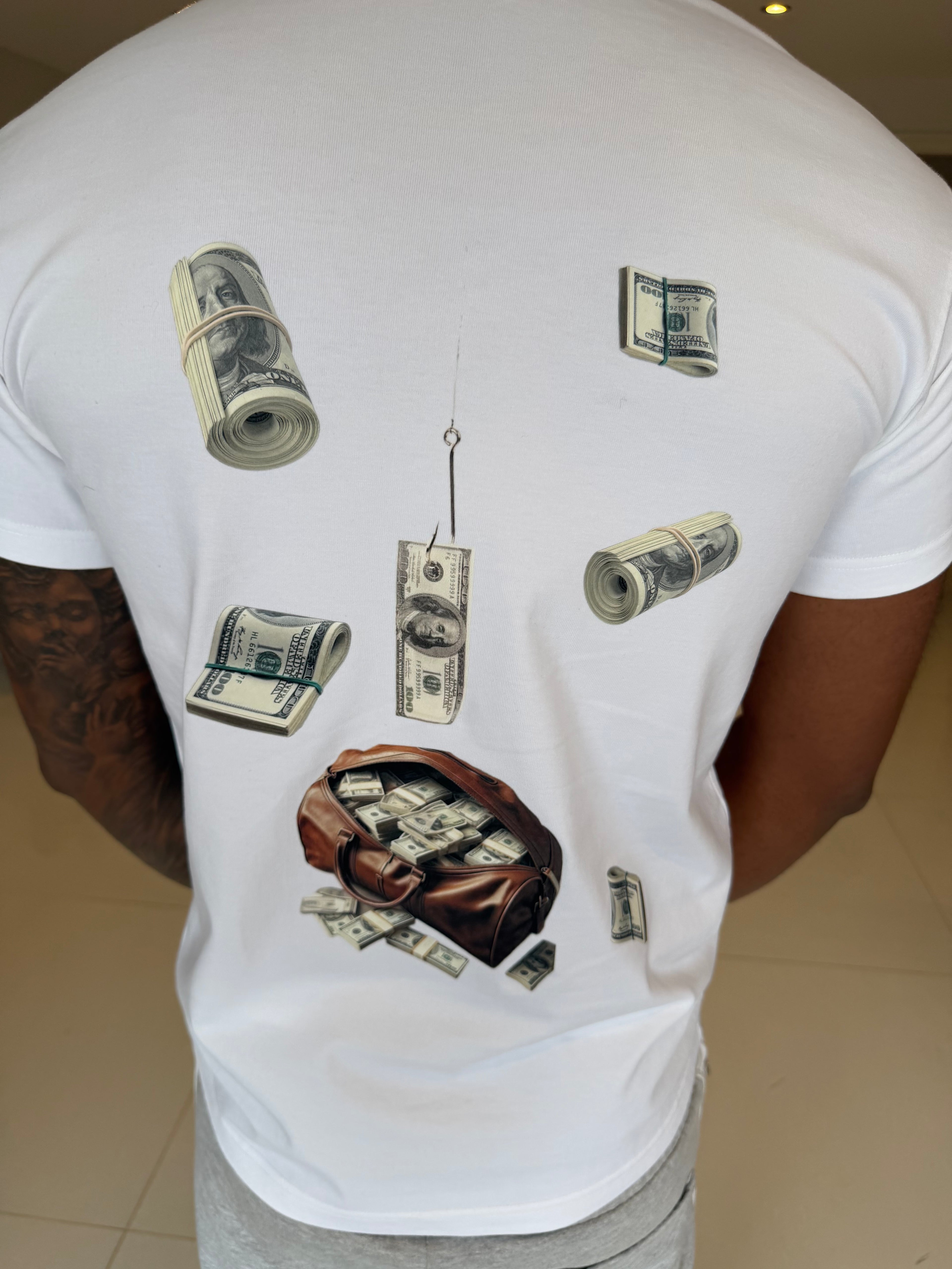 (PRE ORDER) FISHING FOR FUNDS