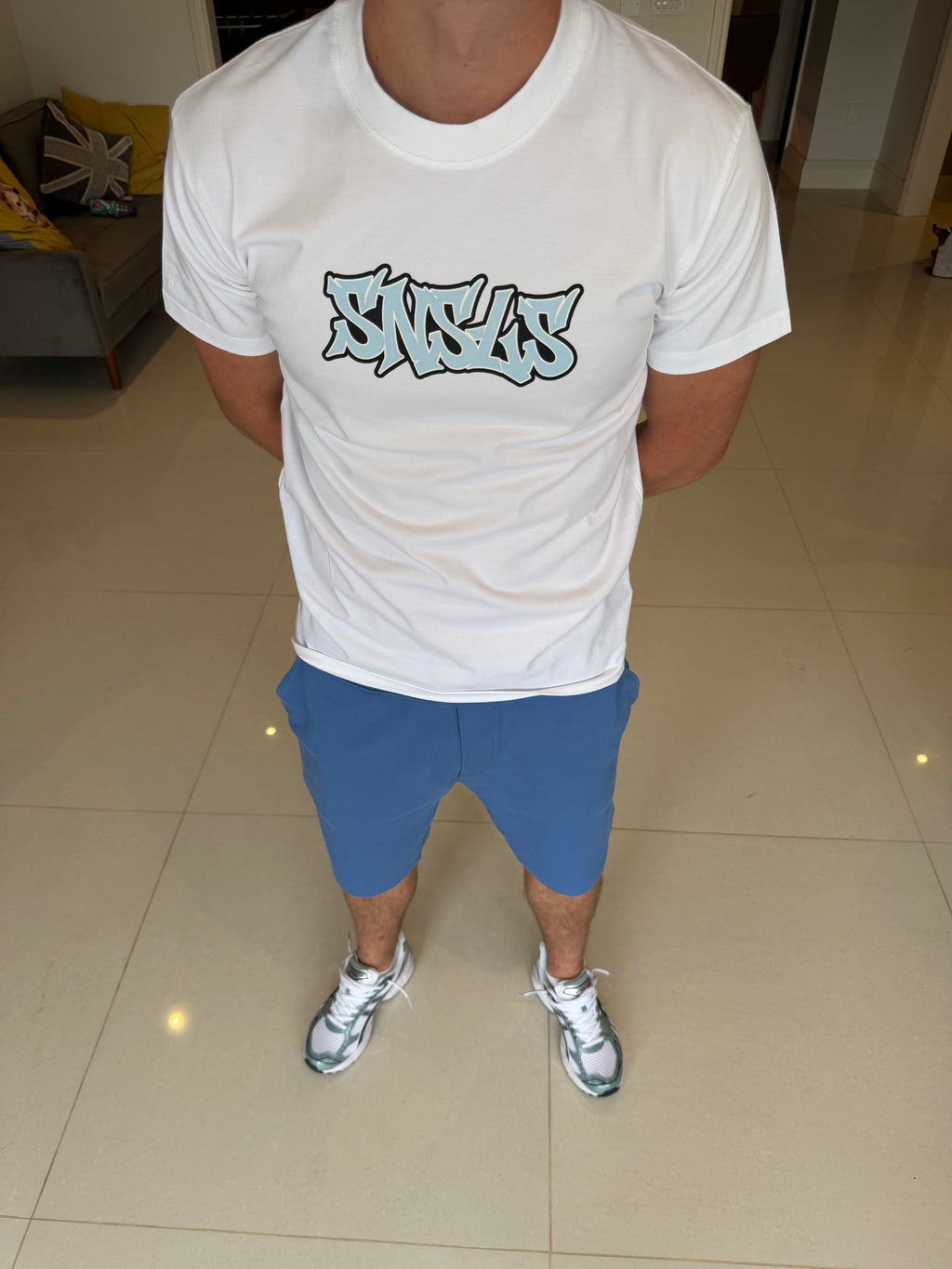 (PRE ORDER) BLUE SNSLS