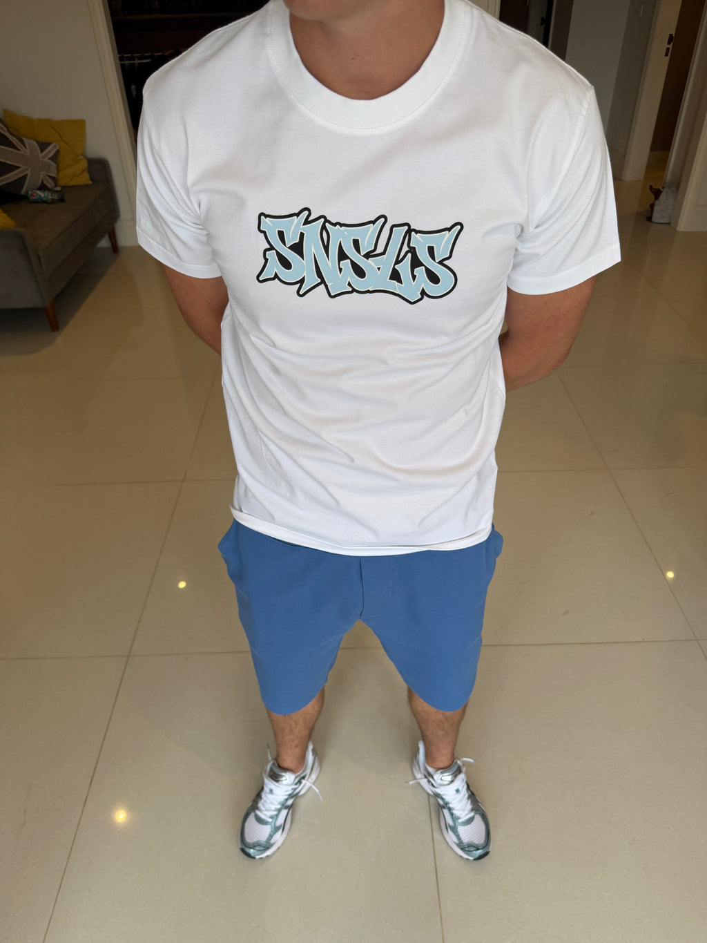 (PRE ORDER) BLUE SNSLS
